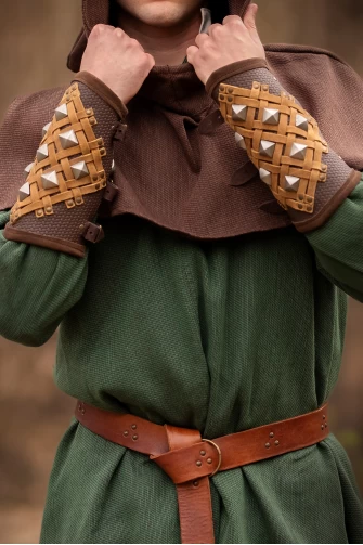 Thug Bracers - Brown