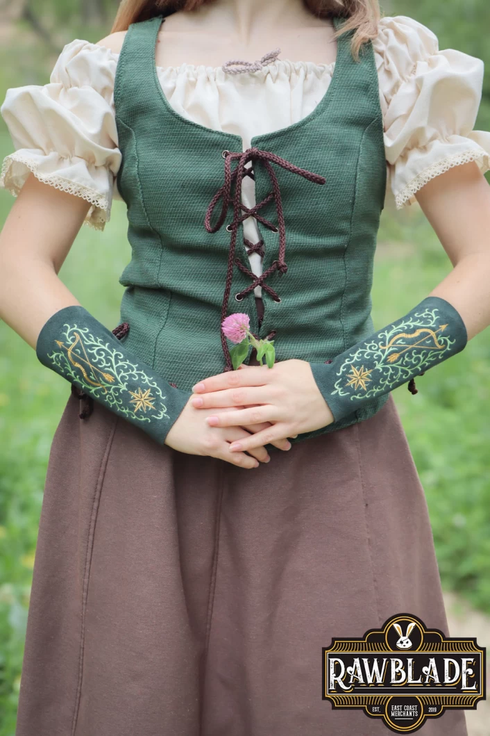 Oaktrail Bracers