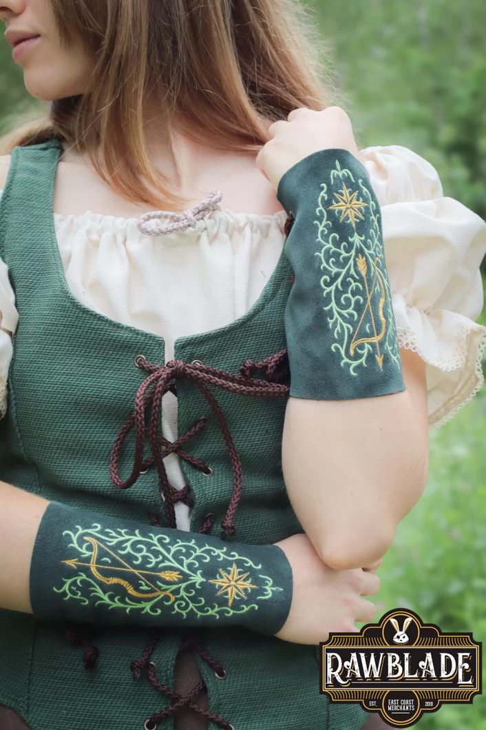 Oaktrail Bracers