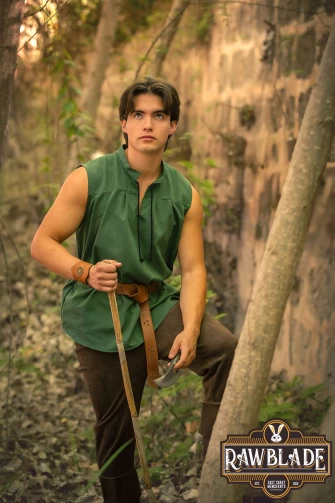 Outrider Sleeveless Shirt - Green