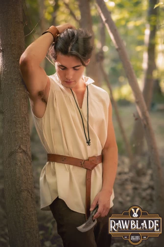 Outrider Sleeveless Shirt - Beige