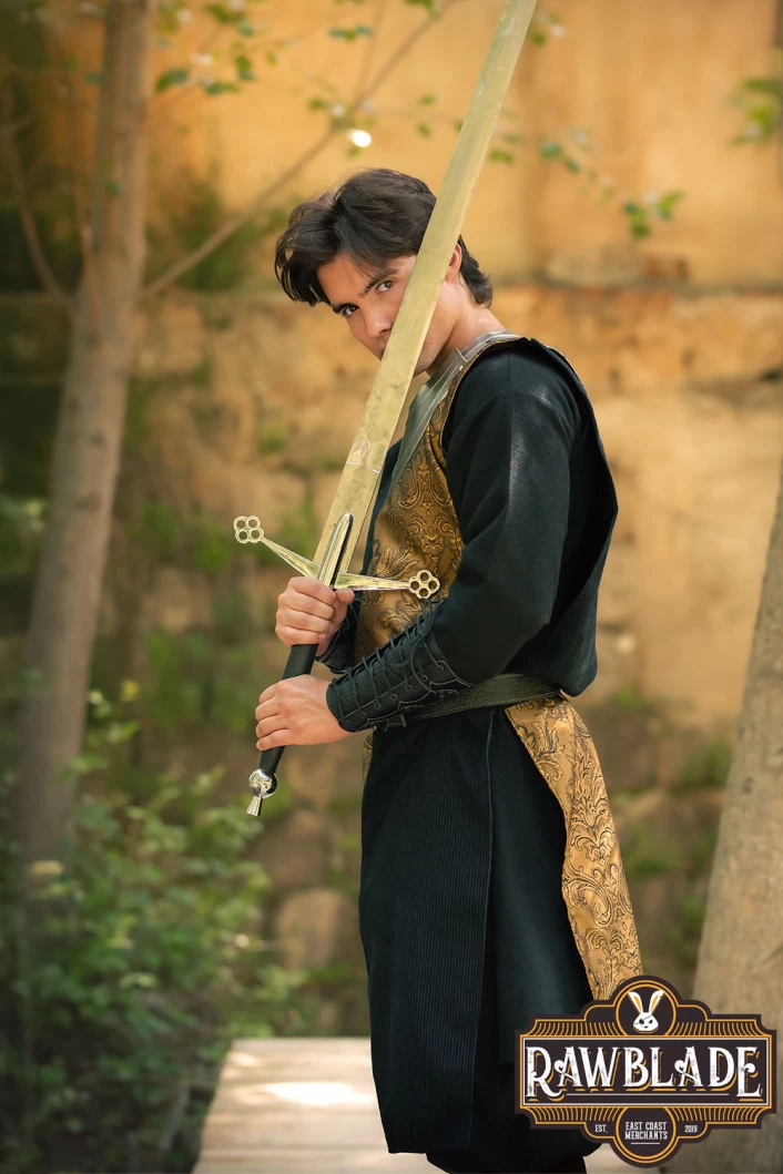 Lawrence knight tabard Chessed - Yellow
