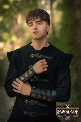 Edekan The Hirdman Bracers - Black