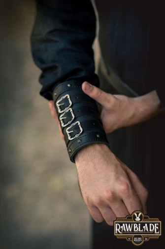 Goliath Bracer