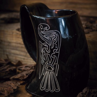 Horn Mug Big Viking Crow
