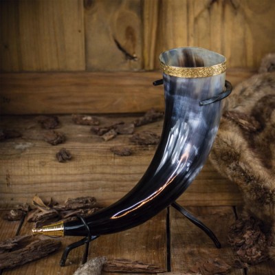 Jarl Ornamented Horn