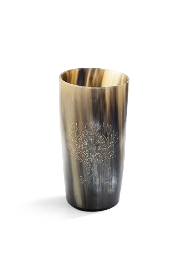 Tasse de corne viking