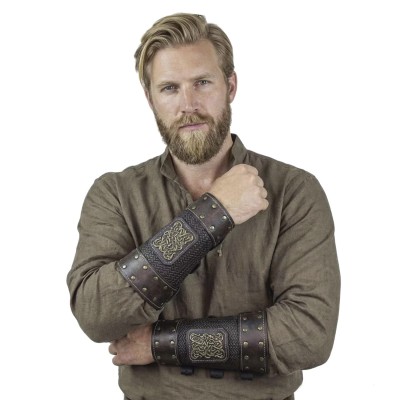 Bruce Bracers