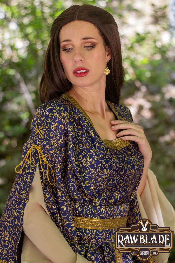 Aquitania Noble Dress