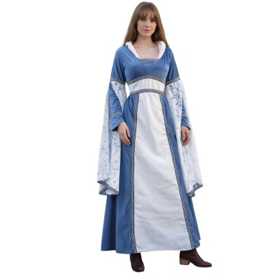 Aura, Lordly dress