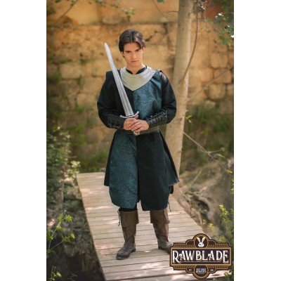 Lawrence Knight Tabard deluxe chesseed