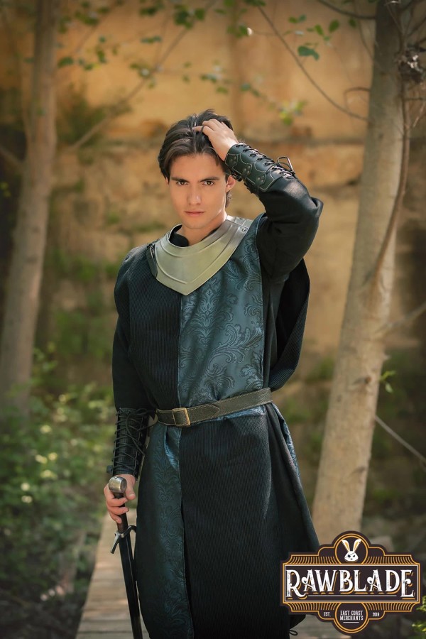 Lawrence Knight Tabard Deluxe Chessed