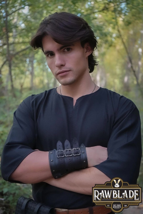 Roy Tunic
