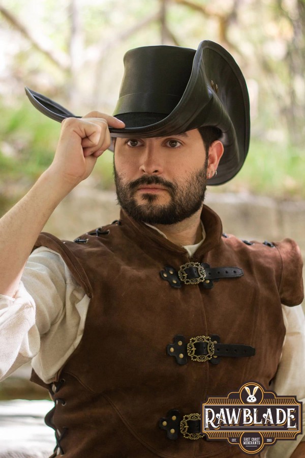 Toledano's half wing Hat