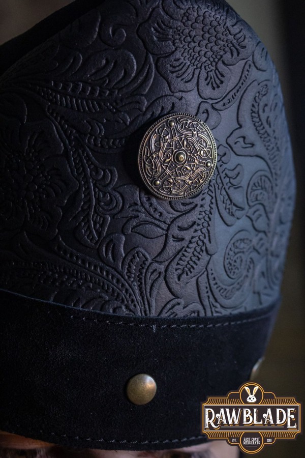 Nerzul's Hat, sort