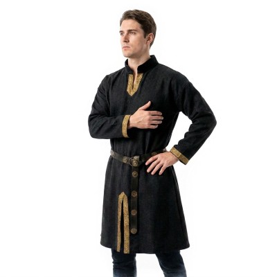 Andrzej Tunic