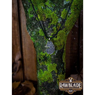 Ruse fox amulette, or