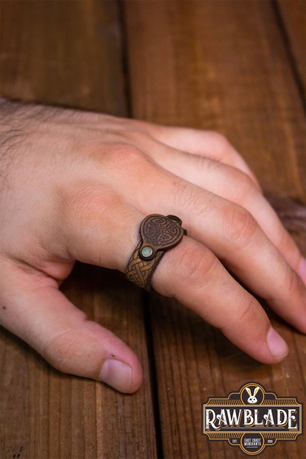 Anello in pelle LUGH - Brown chiaro