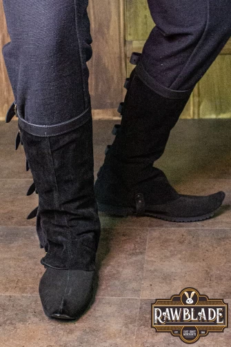 Soldier Poulaines, Black