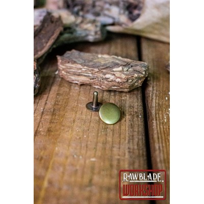 Old Gold Rivet, Large