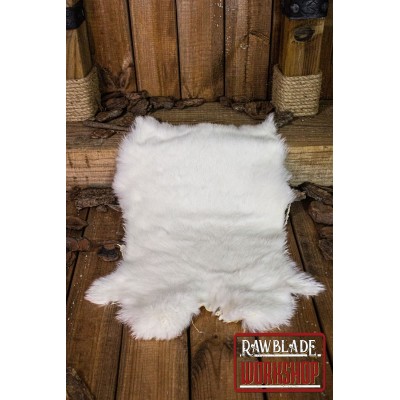 Rabbit fur, White