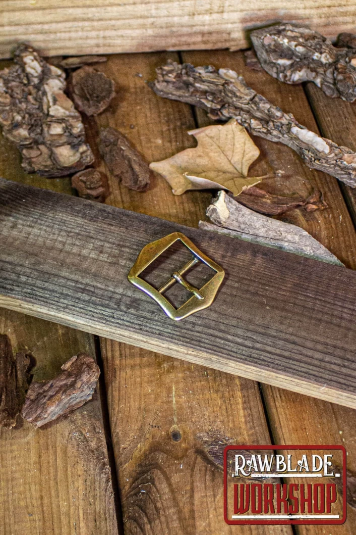 Empire Buckle Gold
