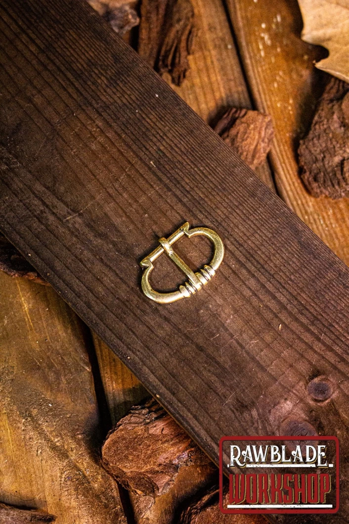 Leonor Buckle Gold
