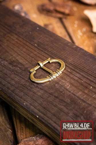 Leonor Buckle Gold