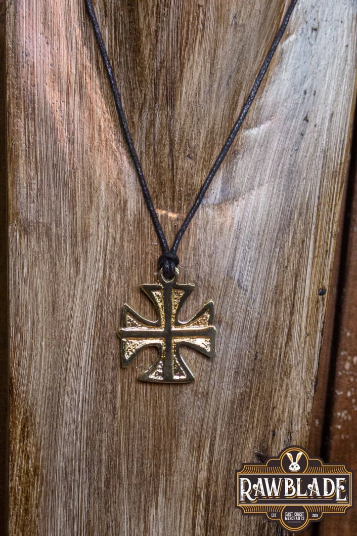 Patte Templar Cross - Gold Patte Templar Cross - Gold