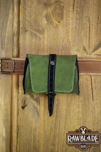 Morwen Belt Bag - Green