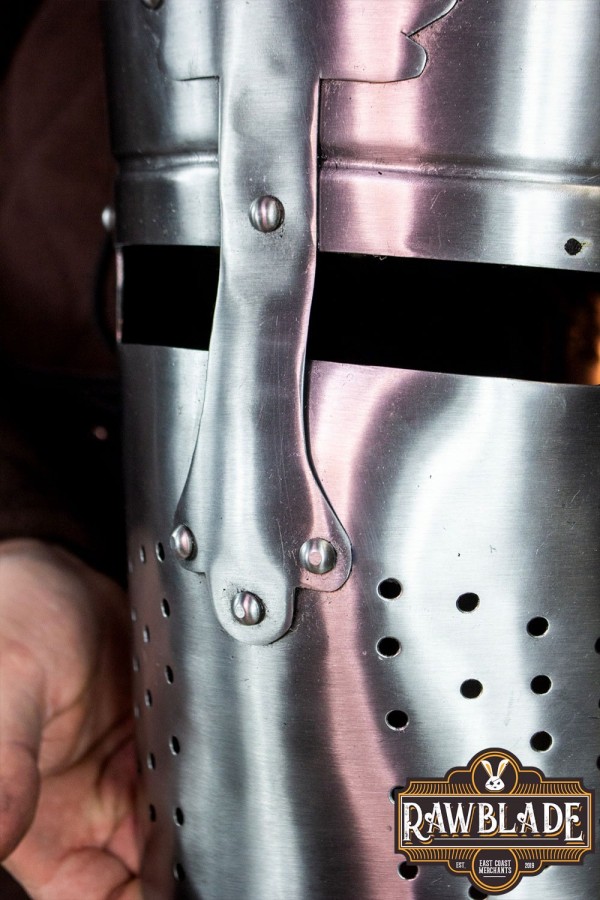 Reynald Crusader Great Helmet