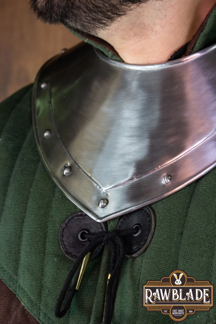 Urien Gorget