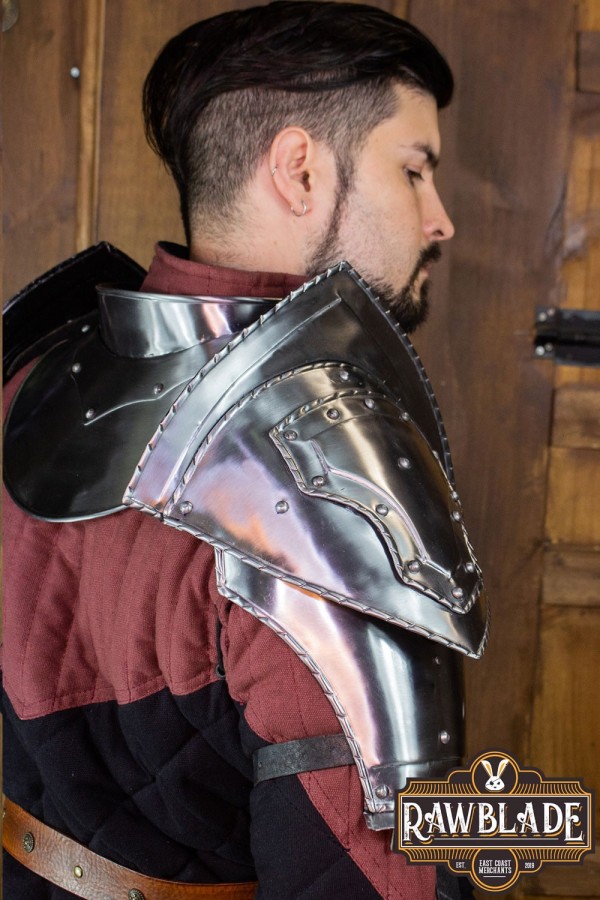 Defiant Pauldrons