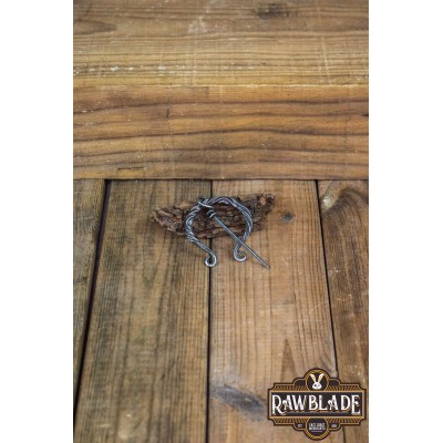 Pleciona fibula – stal
