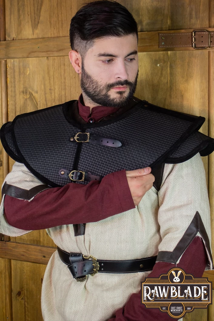 Vermillion Gorget - Black