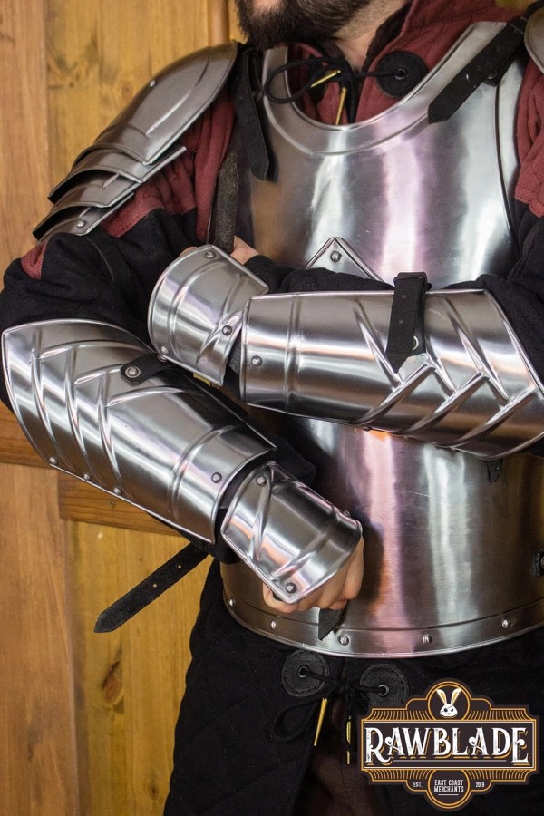 Evora Bracers