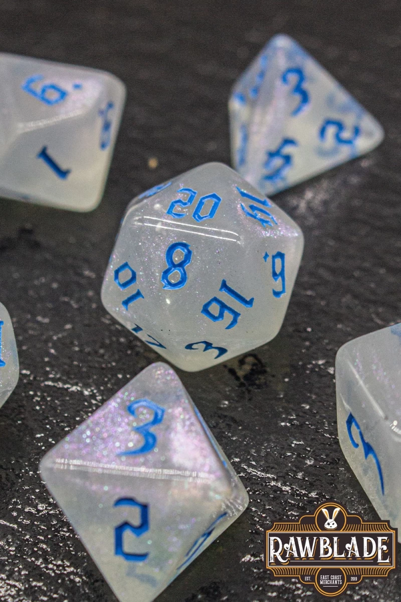 Gothic Iridiscent Dice Set - Mystic Frost