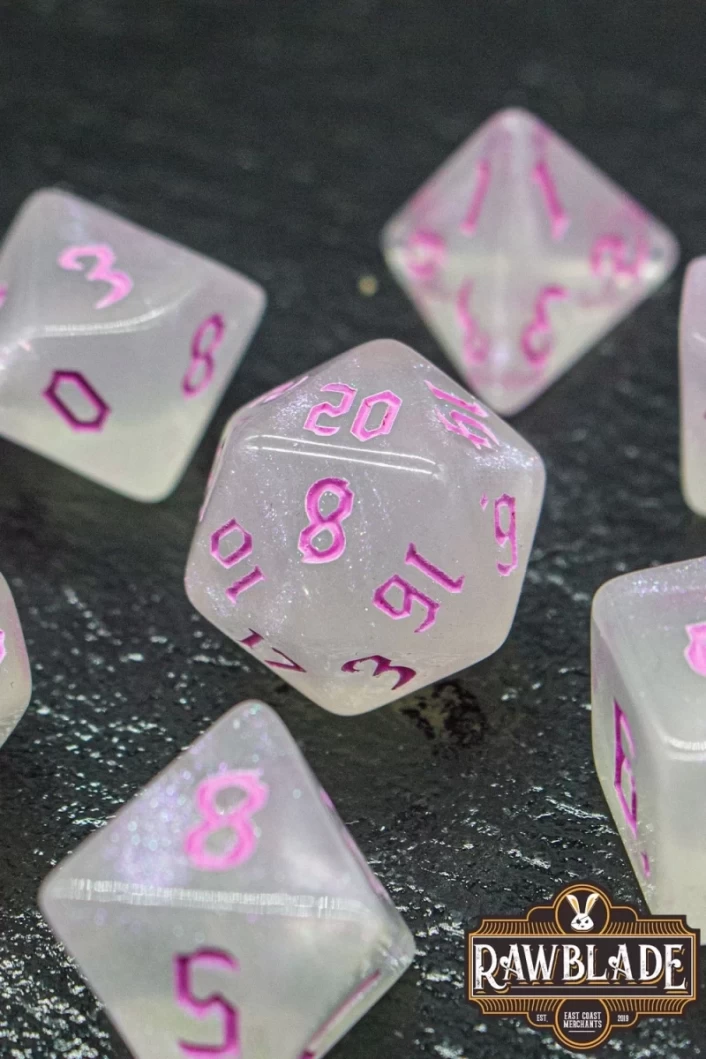 Gothic Iridiscent Dice Set - Pink Pearl