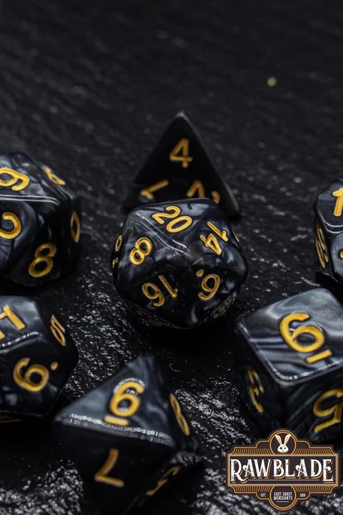 Marble Dice Set - Black/Gold