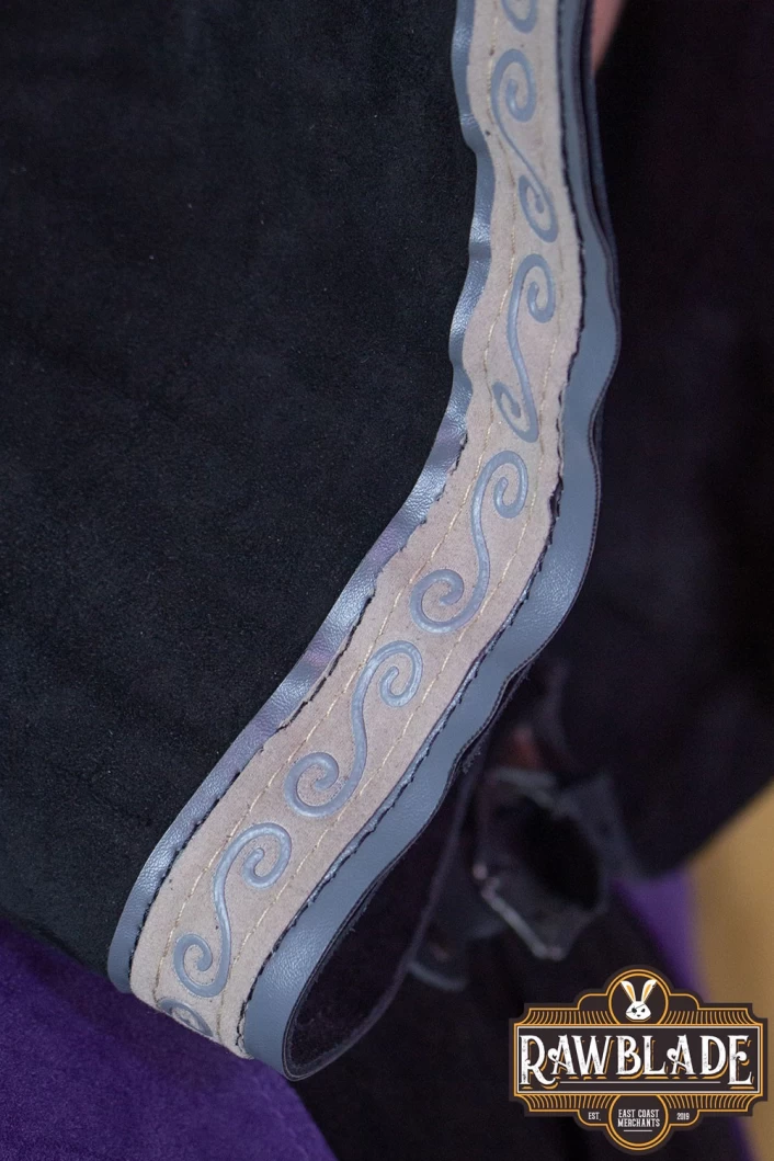 Karanthir Leather Jerkin - Black/Purple