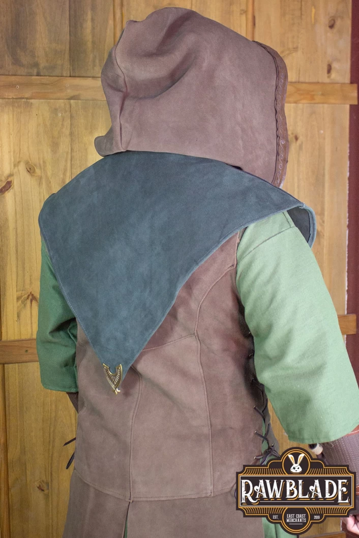 Karanthir Leather Jerkin - Brown/Green
