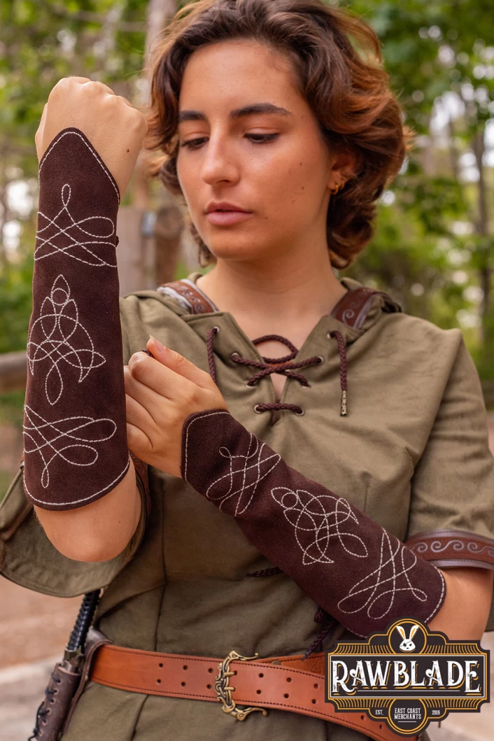 Vryla Premium bracers - Brown