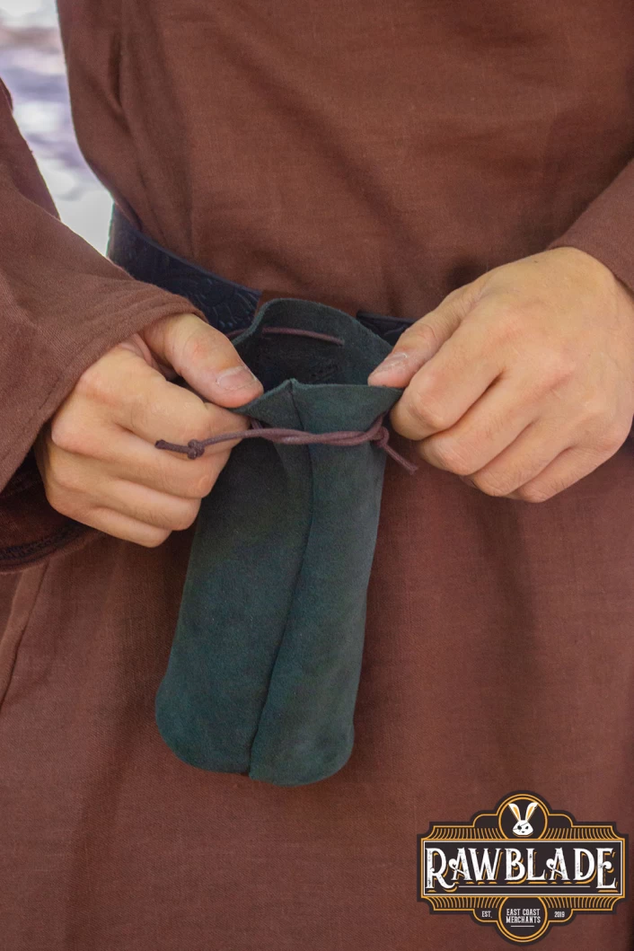 Adventurer Tube Pouch - Green