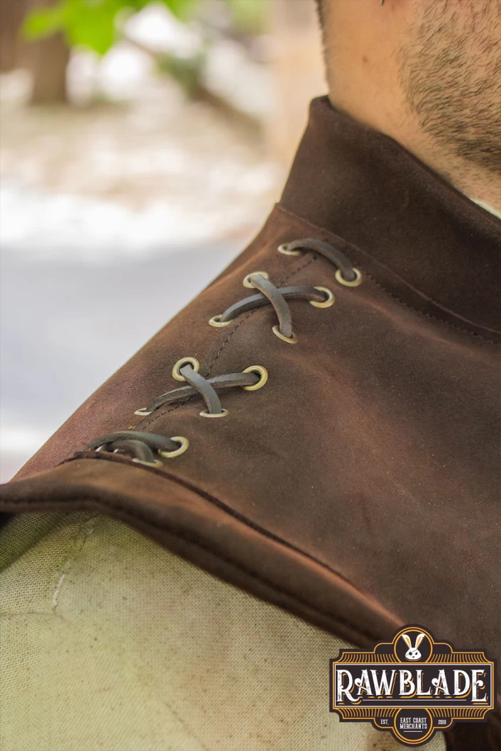 Diego Leather Jerkin - Brown