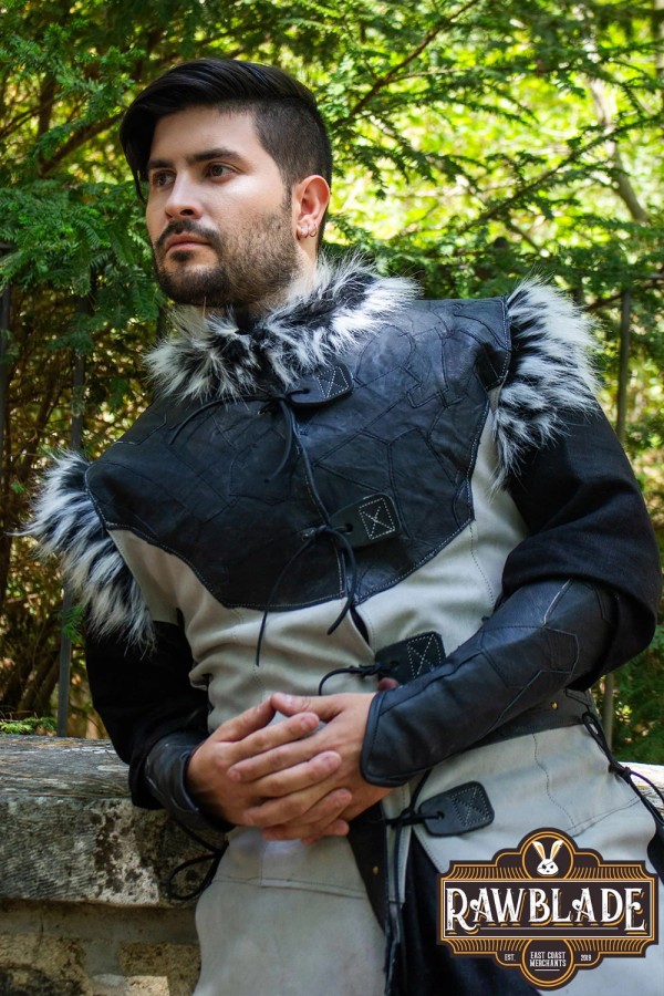 Chaleco de cuero de búho