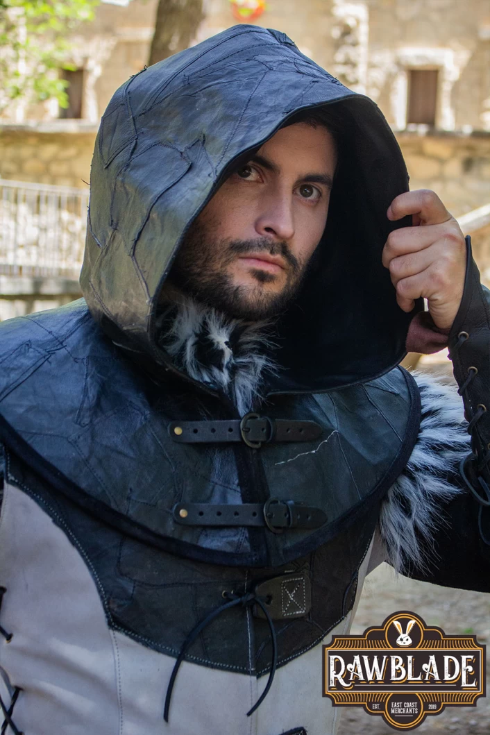 Hunter Hood - Black