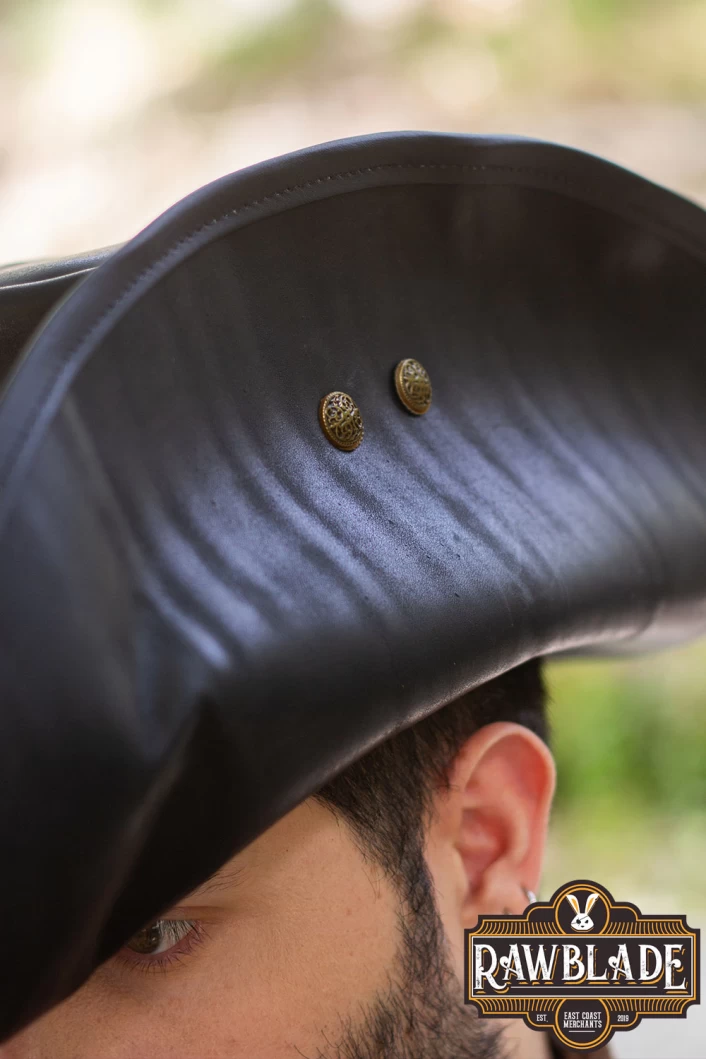 Toledano's half wing hat - Black
