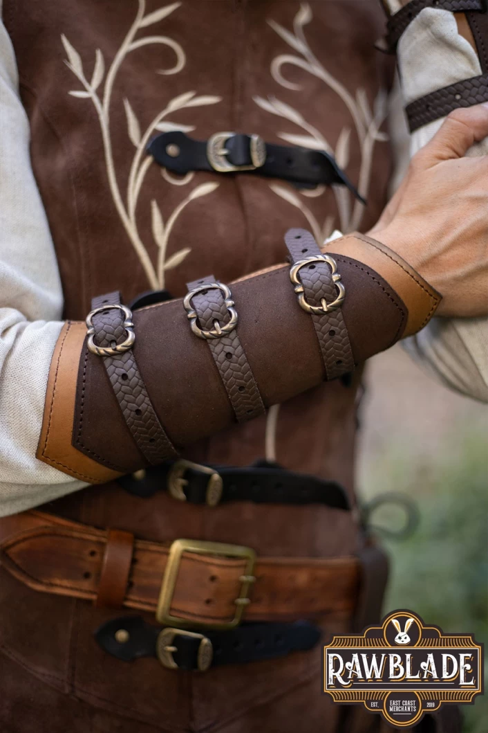Morna Bracers - Brown/Light brown