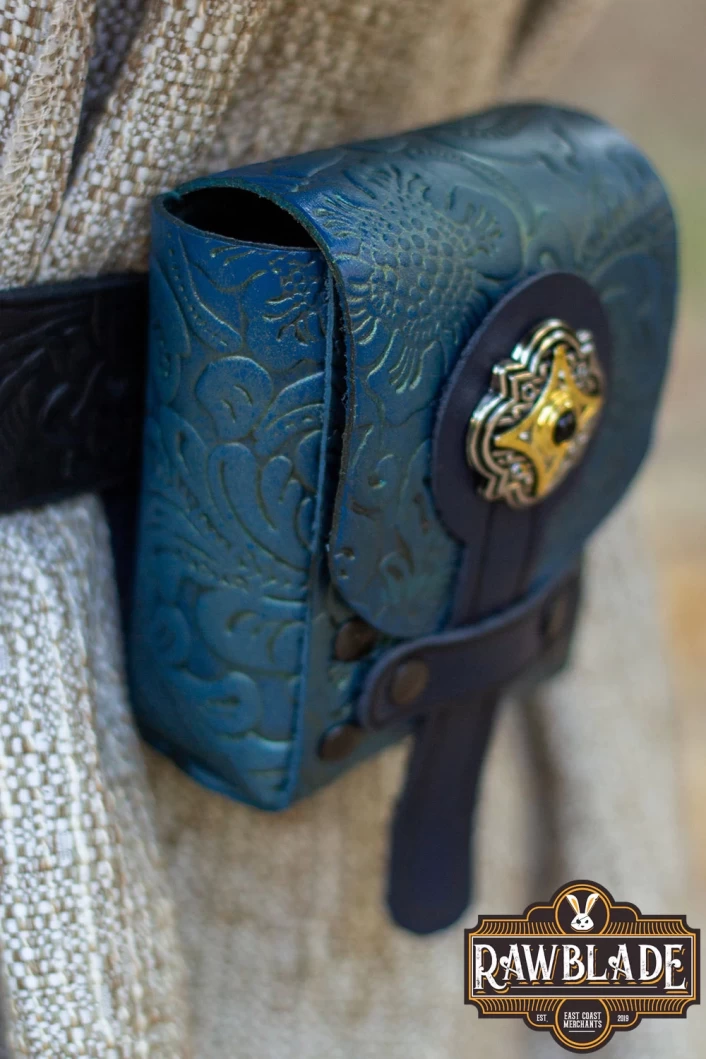 Nyanna Pouch