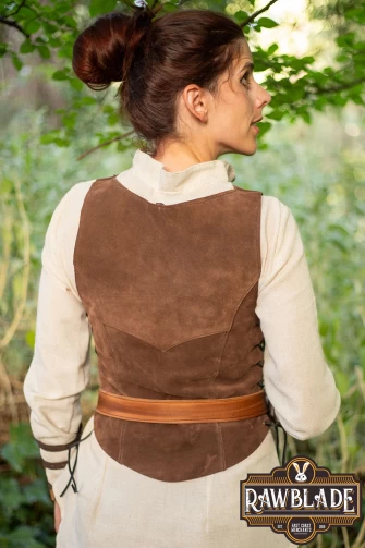 Lassel Short Jerkin - Brown